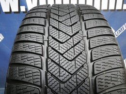 275/45R20 Pirelli Scorpion Winter FR XL * RSC DOT1923