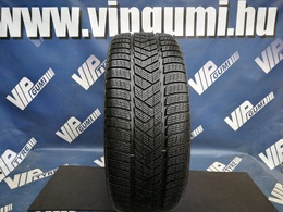 255/45R20 Pirelli Scorpion Winter FR * DOT3224