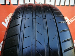 235/55R17 Vredestein Ultrac FR XL DOT31523 1db-os!