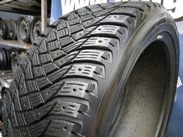 245/45R19 Goodyear UltraGrip Artctic 2 DOT2423