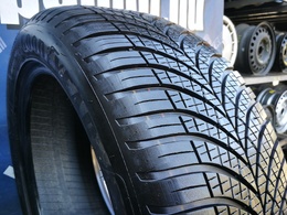 235/50R19 Goodyear Vecor 4Seasons GEN-3 FR DOT4125