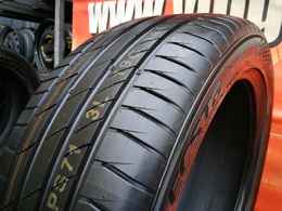 265/45R20 Kumho Ecsta PS71 SUV FR XL demo! DOT0523