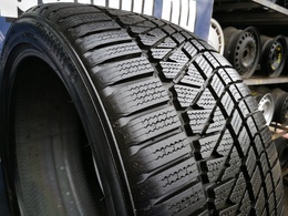 295/35R21 Kumho Wintercraft WS71 SUV FR XL DOT1422