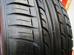 215/55R16 Dunlop SP Sport Fastresponse Új! DOT-os!