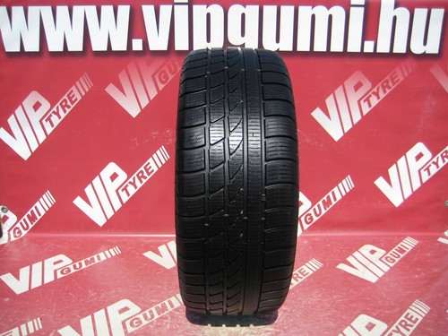 225/60R17 Hankook Icebear W300