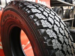 245/75R16 Goodyear Wrangler All-Terrain Adventure Új! DOT4621